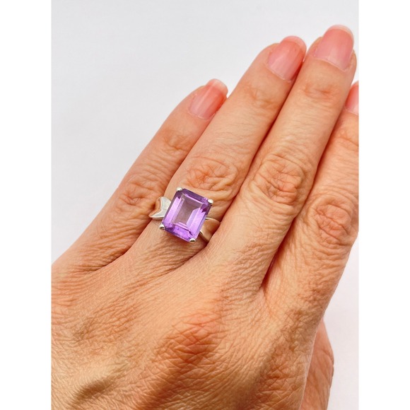 Vintage Jewelry - Sterling Silver Amethyst Purple Color Emerald Cut Solitaire CZ Cocktail Ring